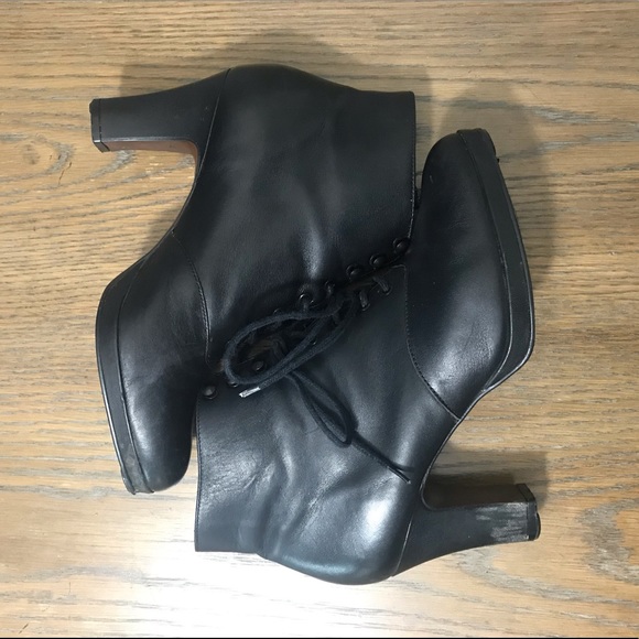 Mia Women’s Heeled Boots - Picture 4 of 5